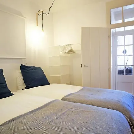 Bh4e-3br With View In Heart Of Bairro Alto - Bright Apartment Lisbon